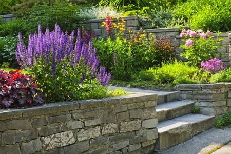 3 Common Materials for Your Retaining Walls